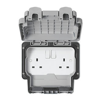 MK Masterseal Plus K56482GRY IP66 13A 2-Gang DP Switched Outdoor Socket product image 2