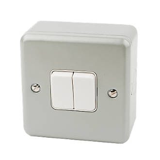 MK Metalclad Plus K3592ALM 10AX 2-Gang 2-Way Light Switch product image