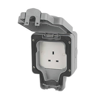 MK Masterseal Plus K56480GRY IP66 13A 1-Gang Unswitched Outdoor Socket product image