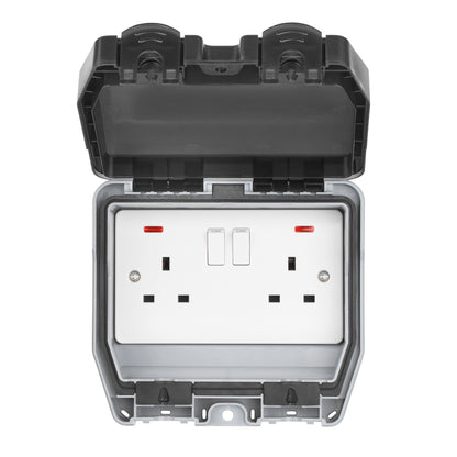 IP66 Twin switched socket & Neon Indicator - WEWP2GSS