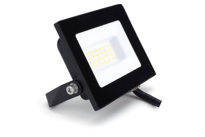 Integral ILFLE017 Floodlight Compact Slim 100lm/W 120Deg Beam 4000K IP65 IK08 20W 2000lm (Black)