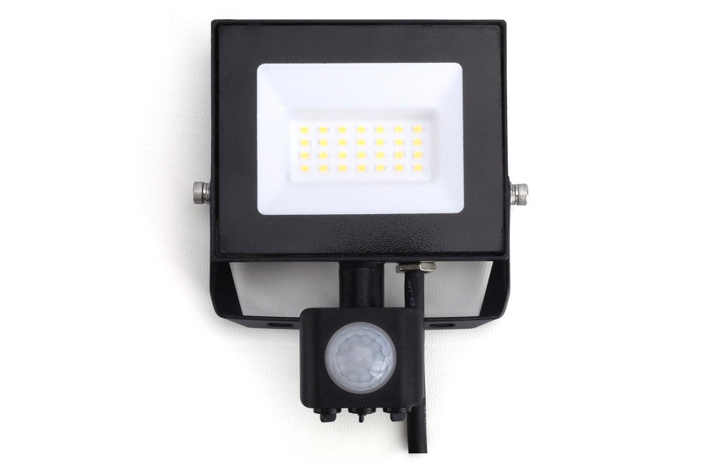 Integral ILFLE031 Floodlight Compact Slim 100lm/W c/w PIR 120Deg Beam 3000K IP65 IK08 20W 2000lm (Black)