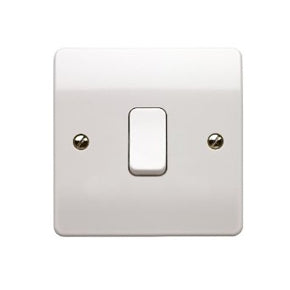 MK K4871WHI 10A 1 Gang 2 Way Light Switch White - product image