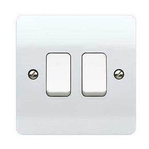 MK K4872WHI 10A 2 Gang 2 Way Light Switch White - product image