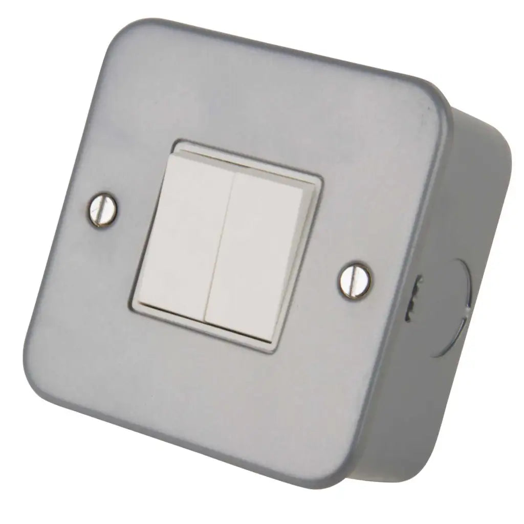 LGA Selectric 10A 2 Gang 2 Way Light Switch Metal Clad LG202MB