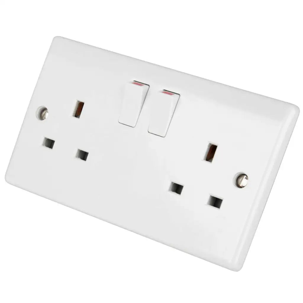 LGA Selectric 13A DP 2 Gang Switched Socket White SSL524